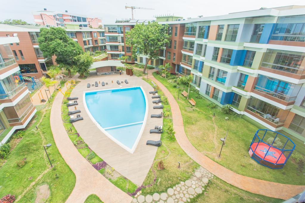 Accra Luxury Apartments Cantonments ภายนอก รูปภาพ